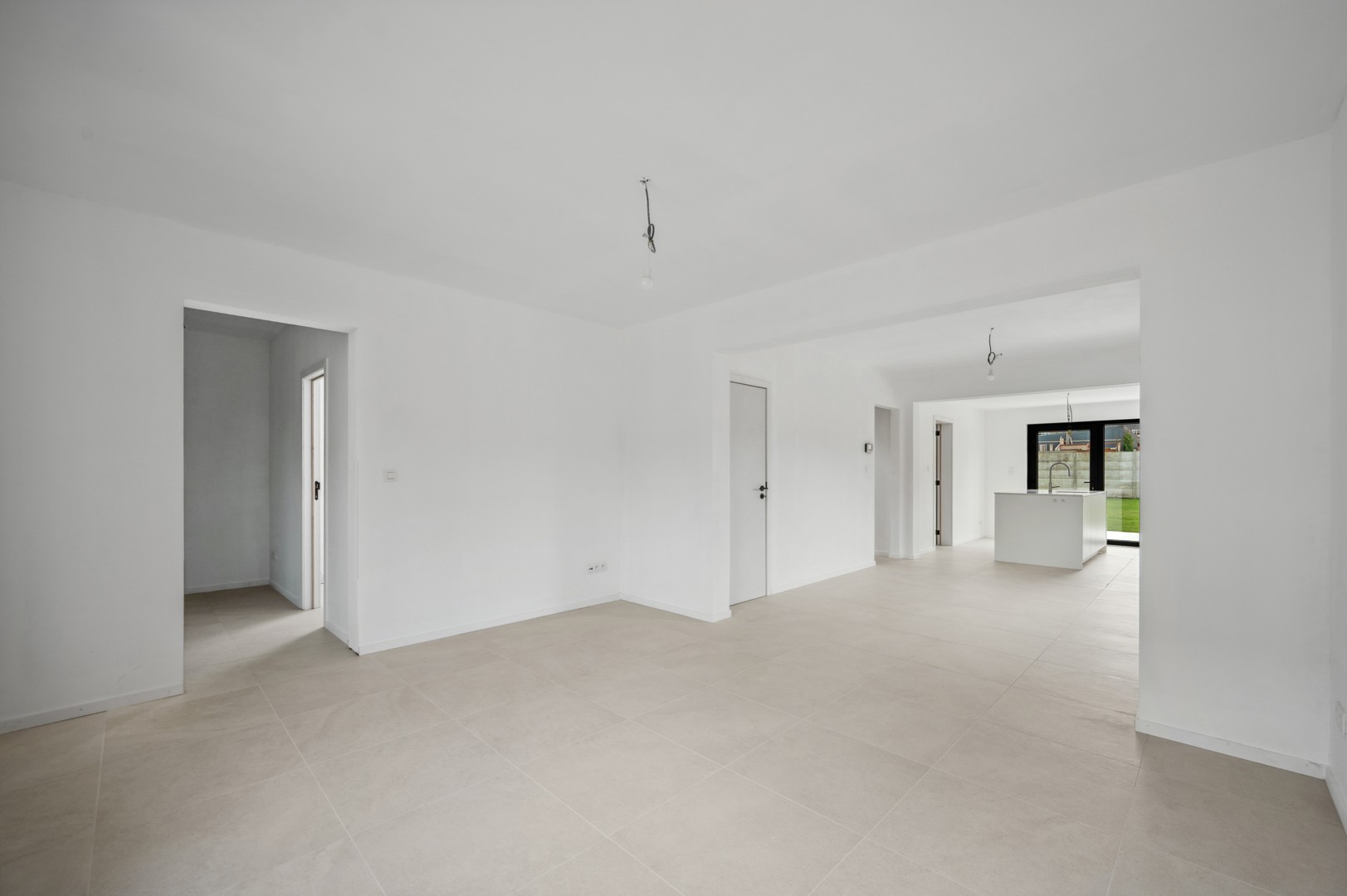 Volledig vernieuwde woning met 3 slpkm - foto 4