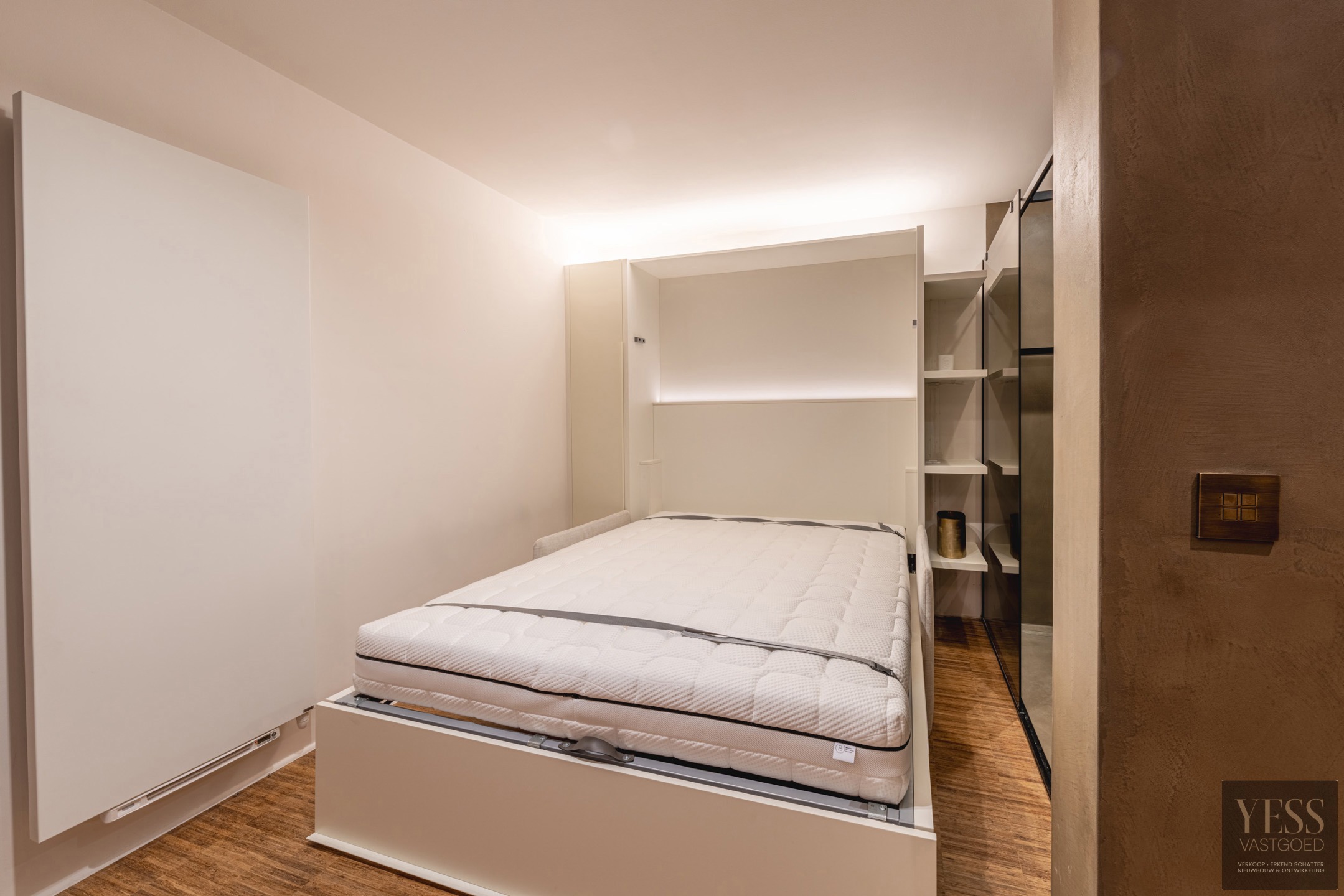 Ruim ingericht handelspand met studio te Knokke!  - foto 5