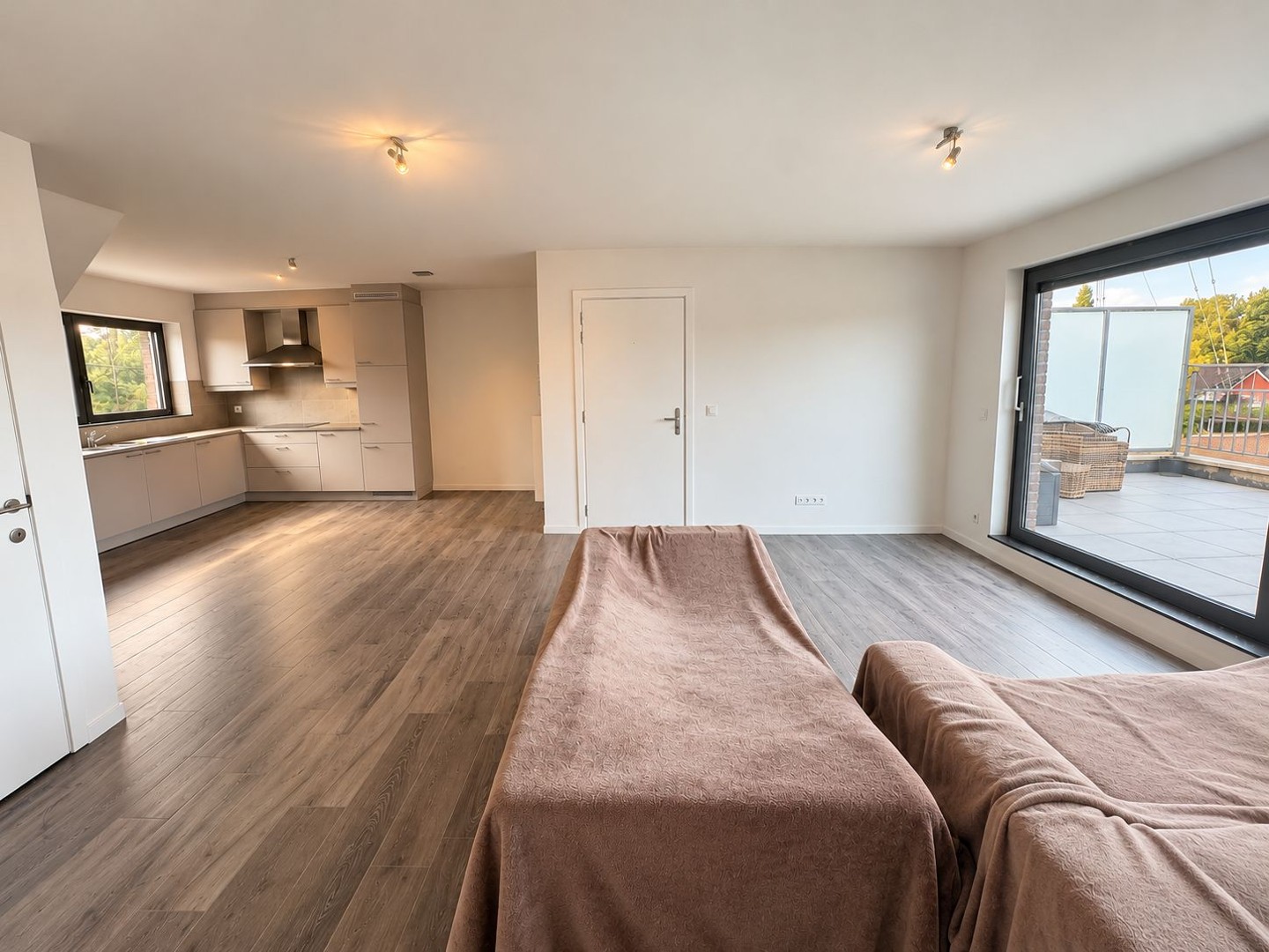 PENTHOUSE+TERRAS +/- 30 m² - foto 3