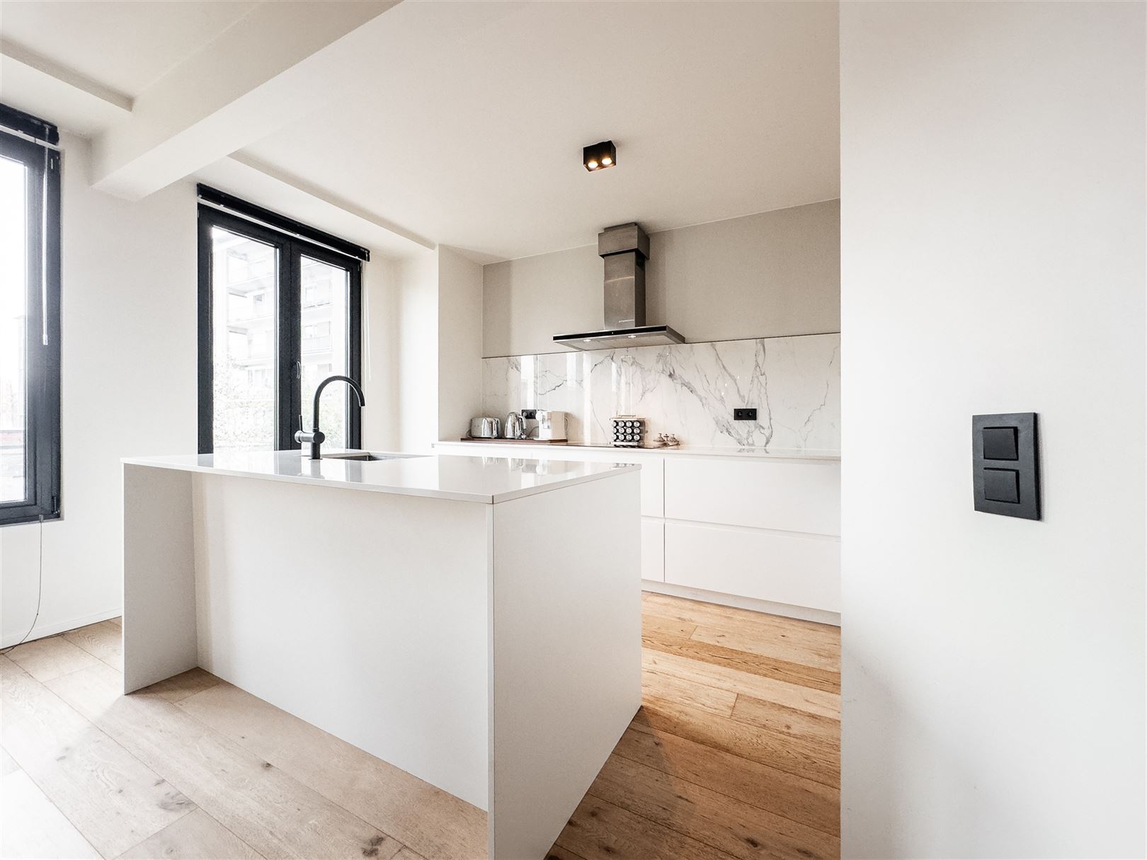 Gerenoveerd 2-slaapkamer appartement in de Buizegemwijk - foto 3