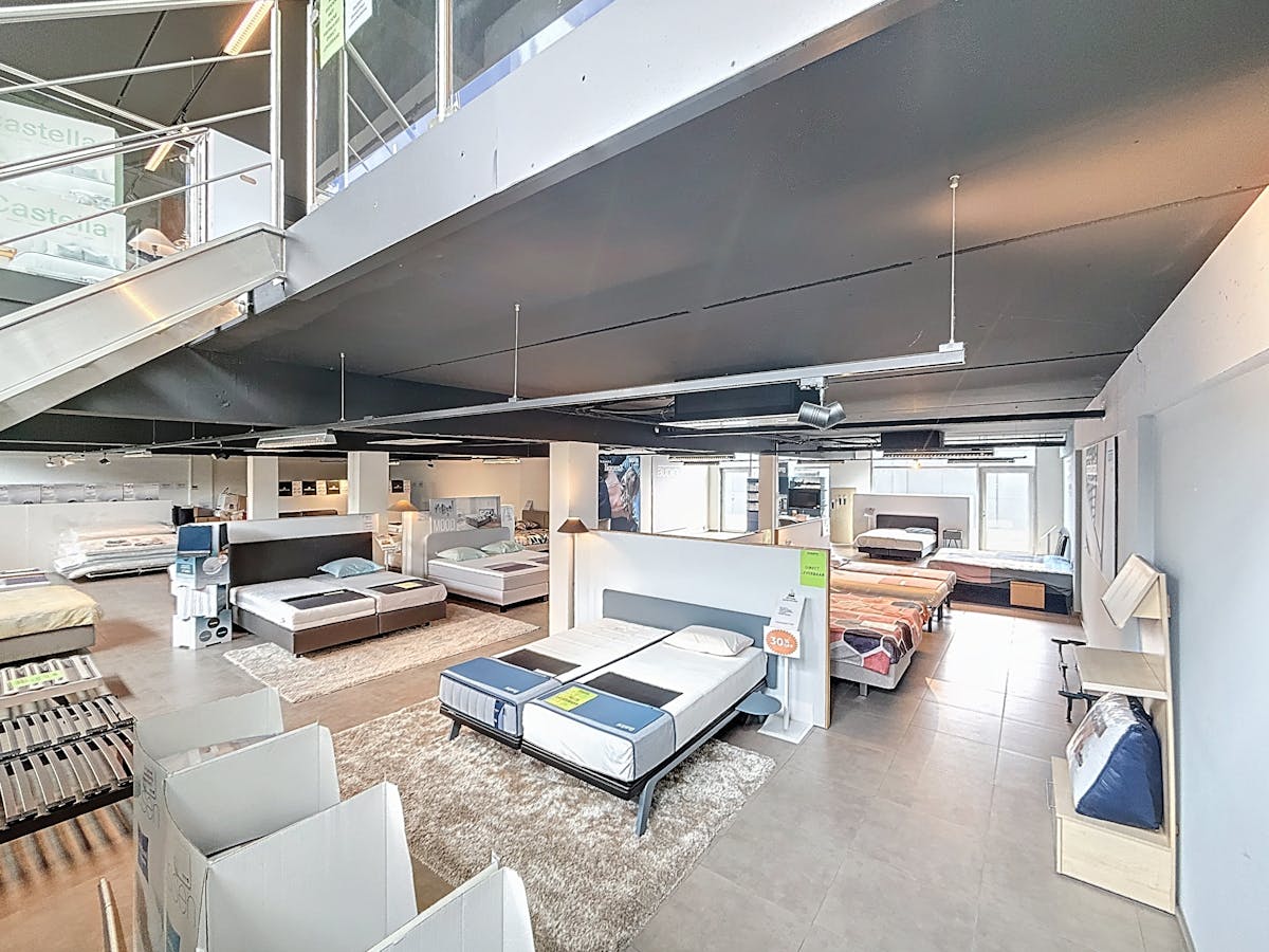 Commercial property for rent in Ypres - photo 4