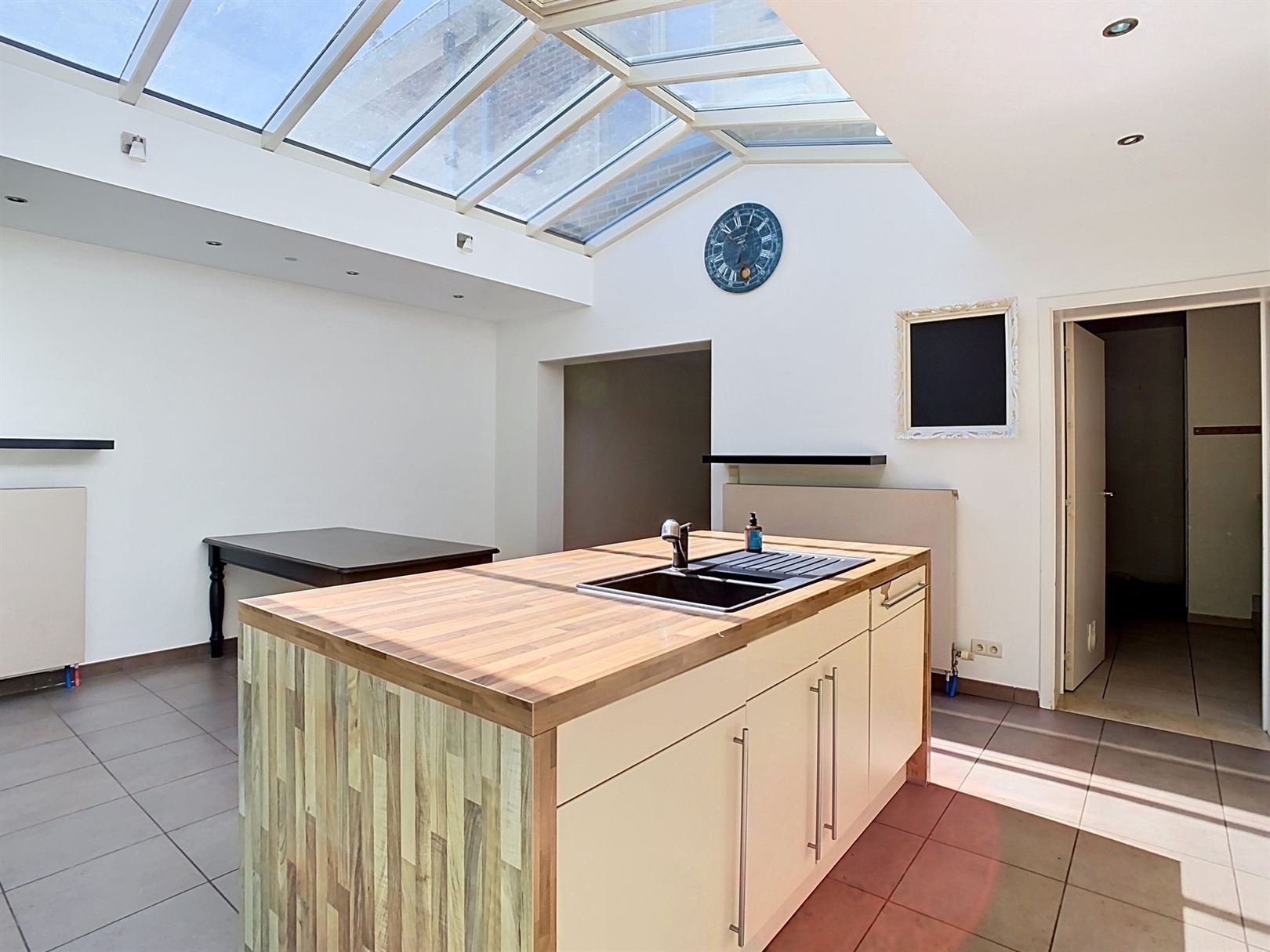 House - photo 5