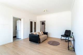 LocatieOp wandelafstand van het bruisende Eilandje, vlak bij vlot openbaar vervoer en het groene Park Spoor Noord, bevindt zich dit gezellig...