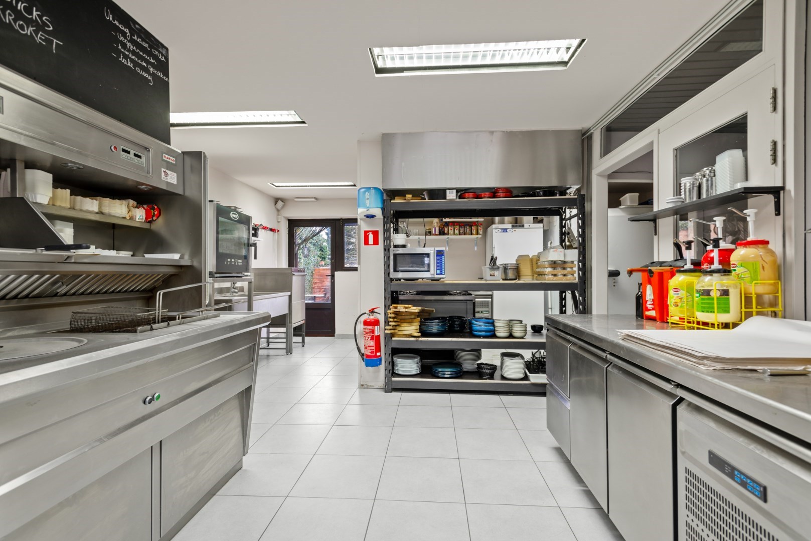 Ideaal gelegen handelspand / kantoor - foto 3