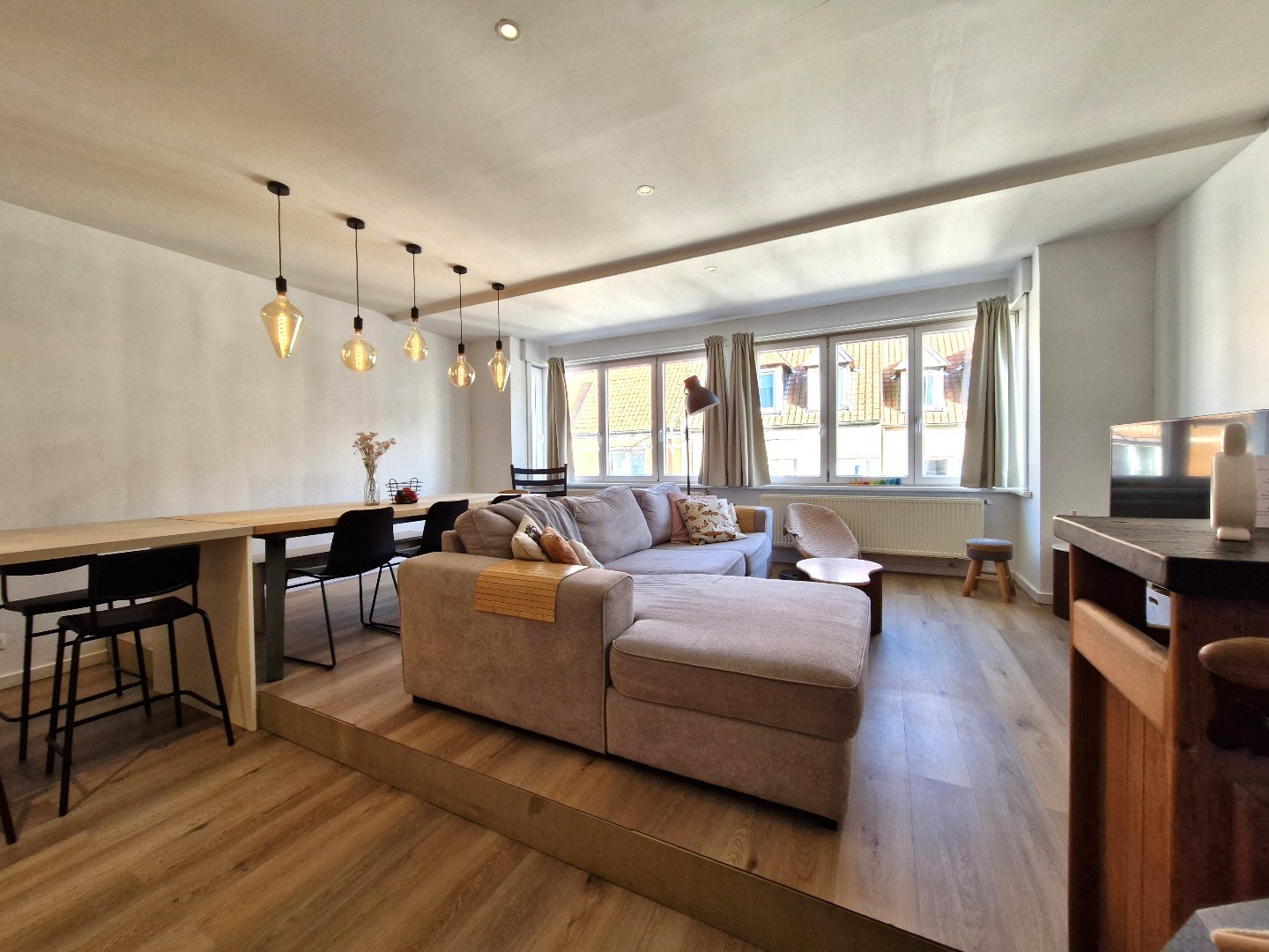 Zeer groot, volledig gerenoveerd duplexappartement te Westkapelle - foto 3