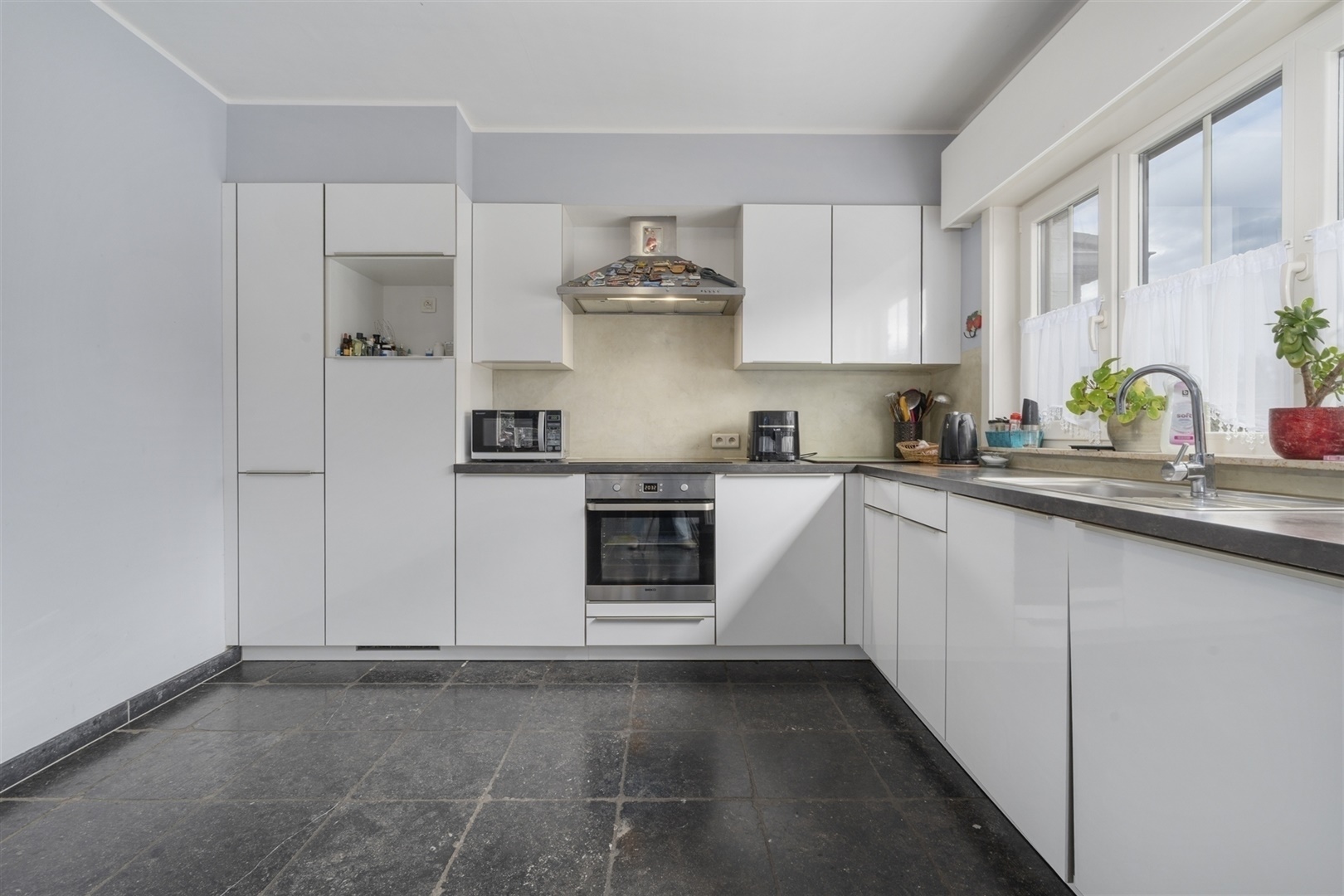 Charmante woning met 4 slaapkamers op 1.200m² - foto 4