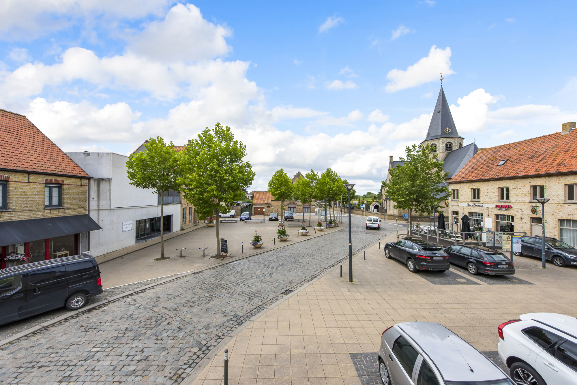 Recent appartement met 2 slaapkamers en terras in Vladslo (Diksmuide) - foto 2