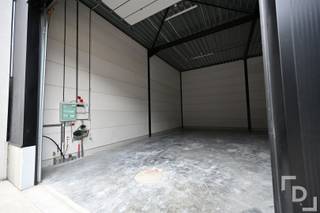 Commercial à louer à Ypres