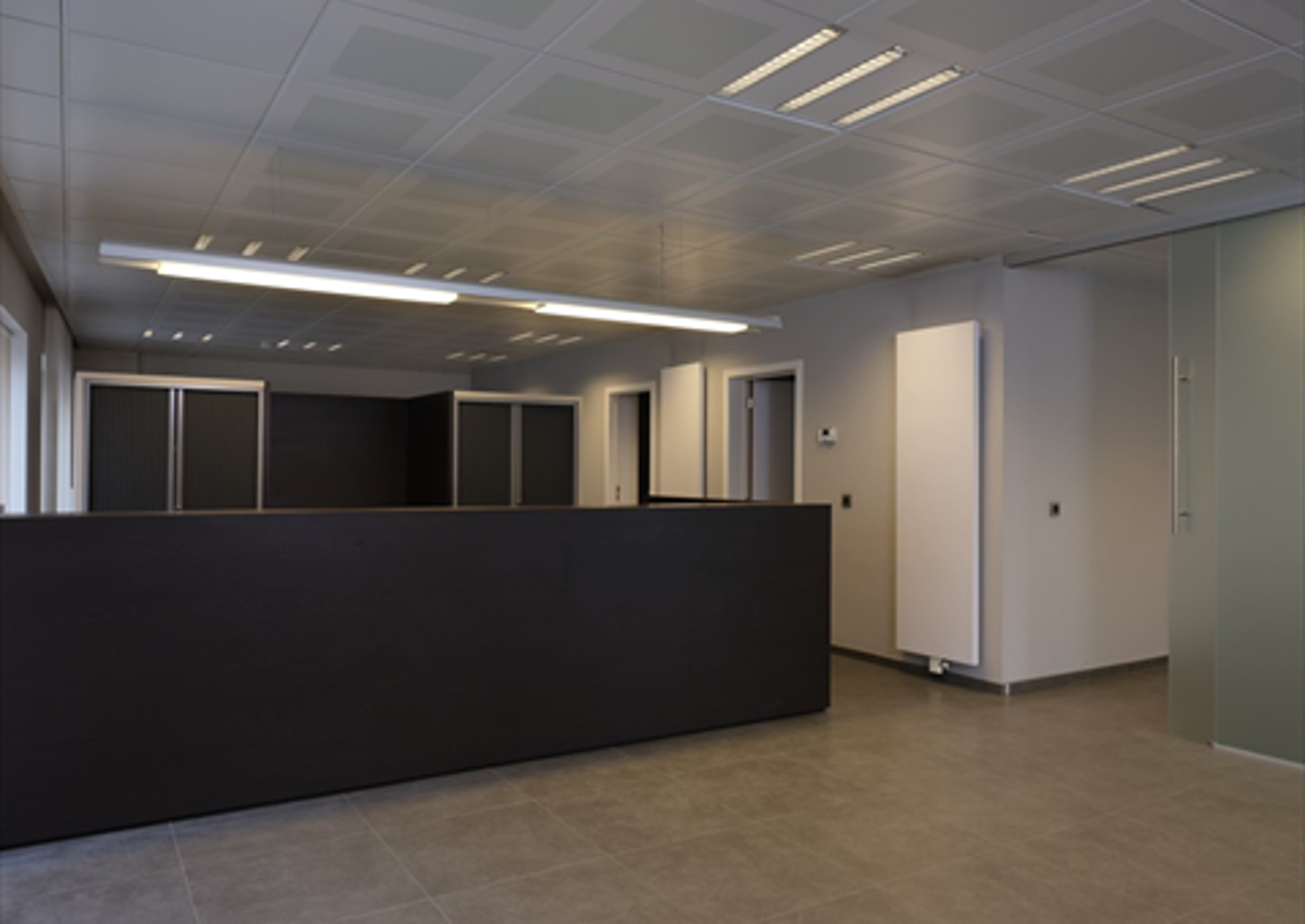 Centraal gelegen gelijkvloerse kantoorruimte te Aalst - foto 3