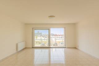 Appartement met 2 slaapkamers, 2 terrassen en een gesloten garagebox in het gebouw. Mooie locatie op de vernieuwde Tijdokstraat van Zeebrugge,...