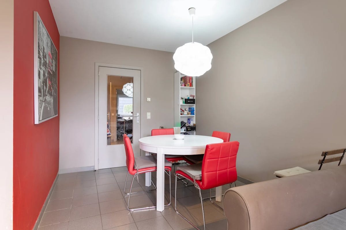 Gelijkvloers appartement met tuin en 2 slaapkamers te koop - foto 5