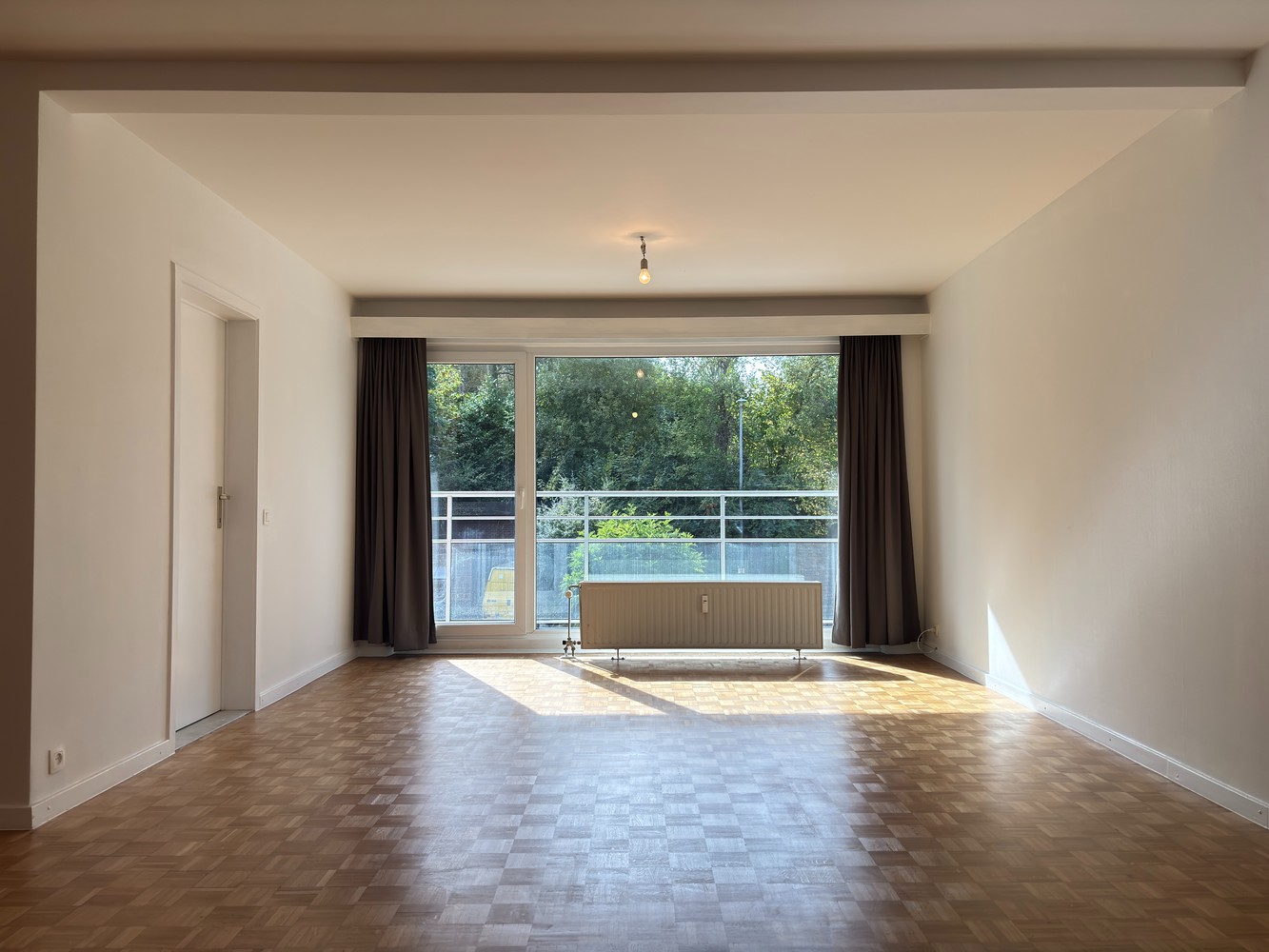 Energy-efficient 2-bedroom apartment with sun terrace and garage box in Heverlee! - photo 4