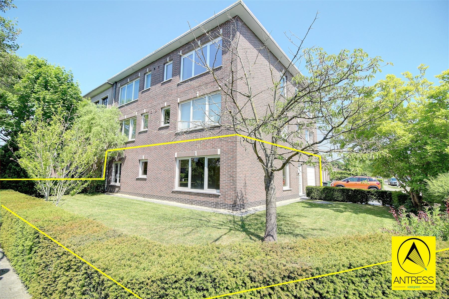 Apartment for sale in Edegem with 2 bedrooms - photo 2