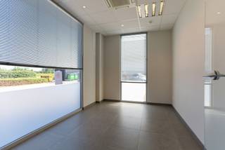 Commercial à vendre à Saint-Gilles-Waes