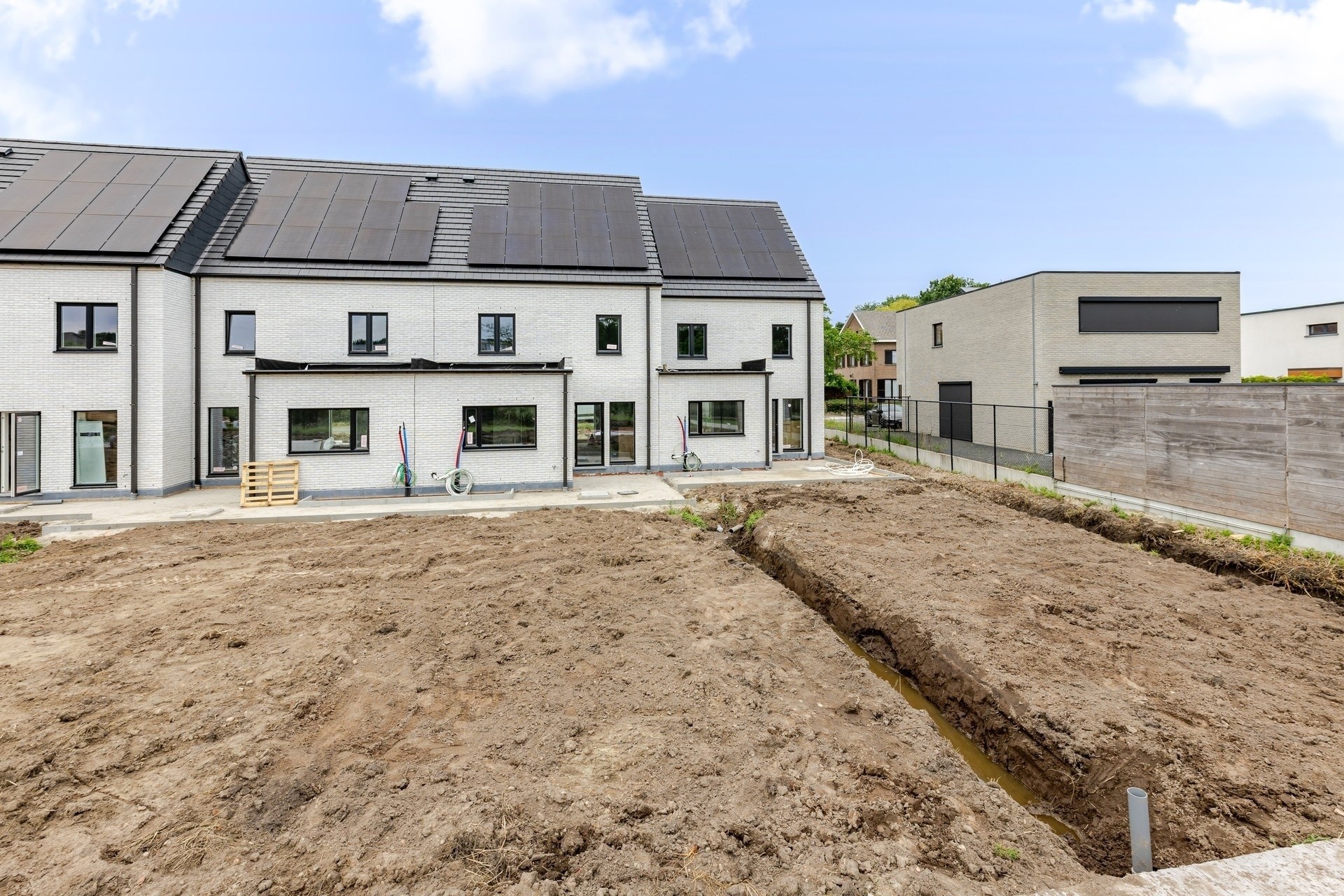 Nieuwbouwwoning met 3 slaapkamers in een zeer rustige buurt - foto 5