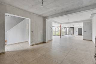 Super gelegen 2-gevel op een boogscheut van de autosnelweg E40, het treinstation van Liedekerke en Denderleeuw en scholen in de onmiddellijke...