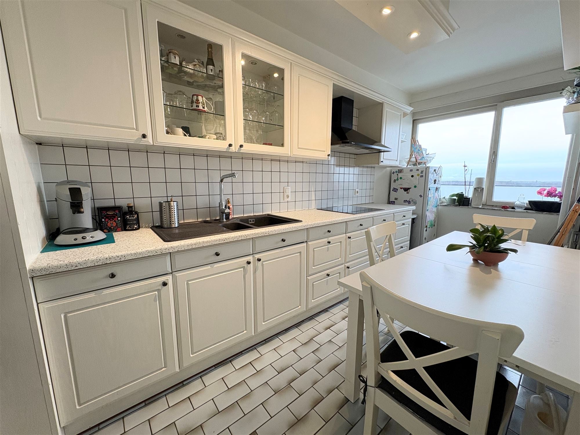 Appartement d'une chambre à coucher au 11ème étage. - photo 4