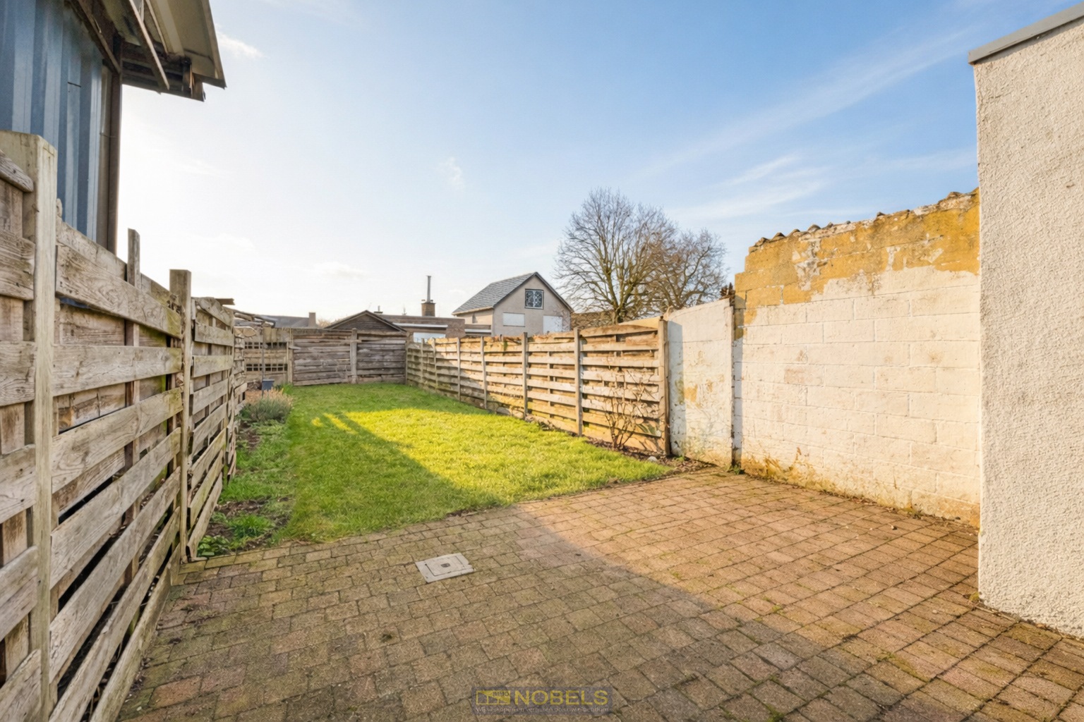 Te koop, Instapklare starterswoning met tuin op centrale ligging te Deinze! - foto 3