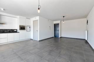 Appartement spacieux (90 m²) avec deux chambres spacieuses, une terrasse et un sous-sol situé au premier étage. Très économe en énergie, près...