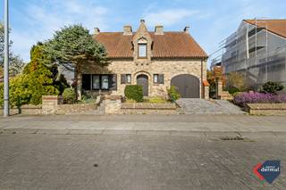 Charmante villa in gegeerde wijk Mariakerke – Nieuwe Koerswijk, Oostende Ontdek deze instapklare villa, gelegen in een van de meest...