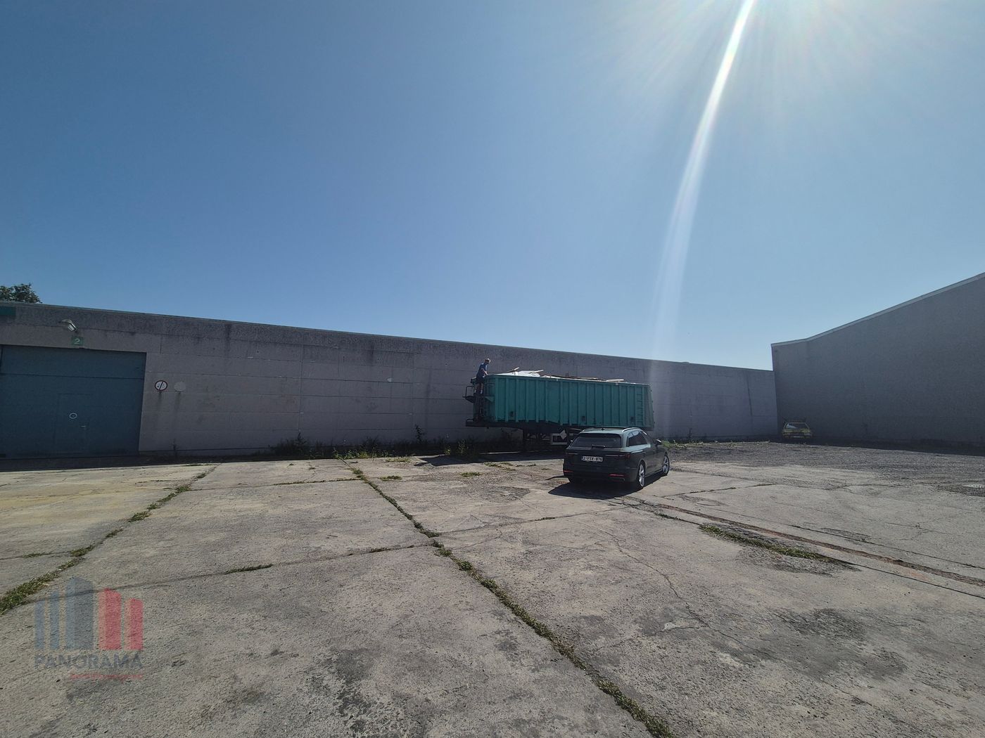 1.080 m² magazijnruimte te huur in Staden - foto 2