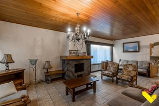 Rust, ruimte en potentieel in GeelIn de doodlopende straat Groenhuis 12, aan de rand van Geel, bevindt zich deze solide laagbouwwoning met karakter...