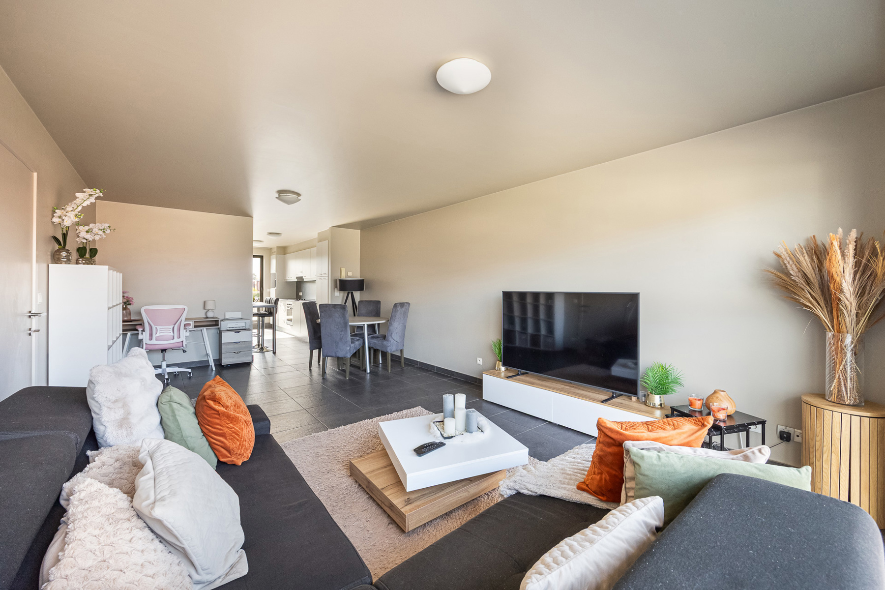 Lichtrijk appartement met 2 slaapkamers te centrum Geel - foto 4