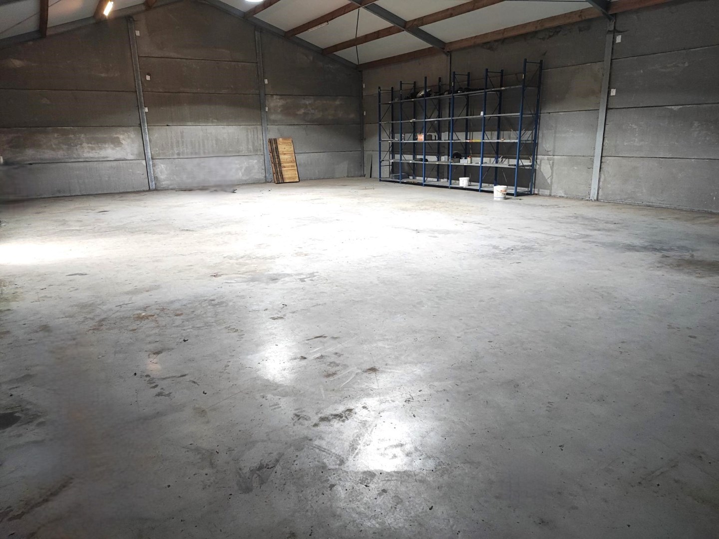 Loods - opslagruimte (250 m²), Lichtervelde. - foto 3