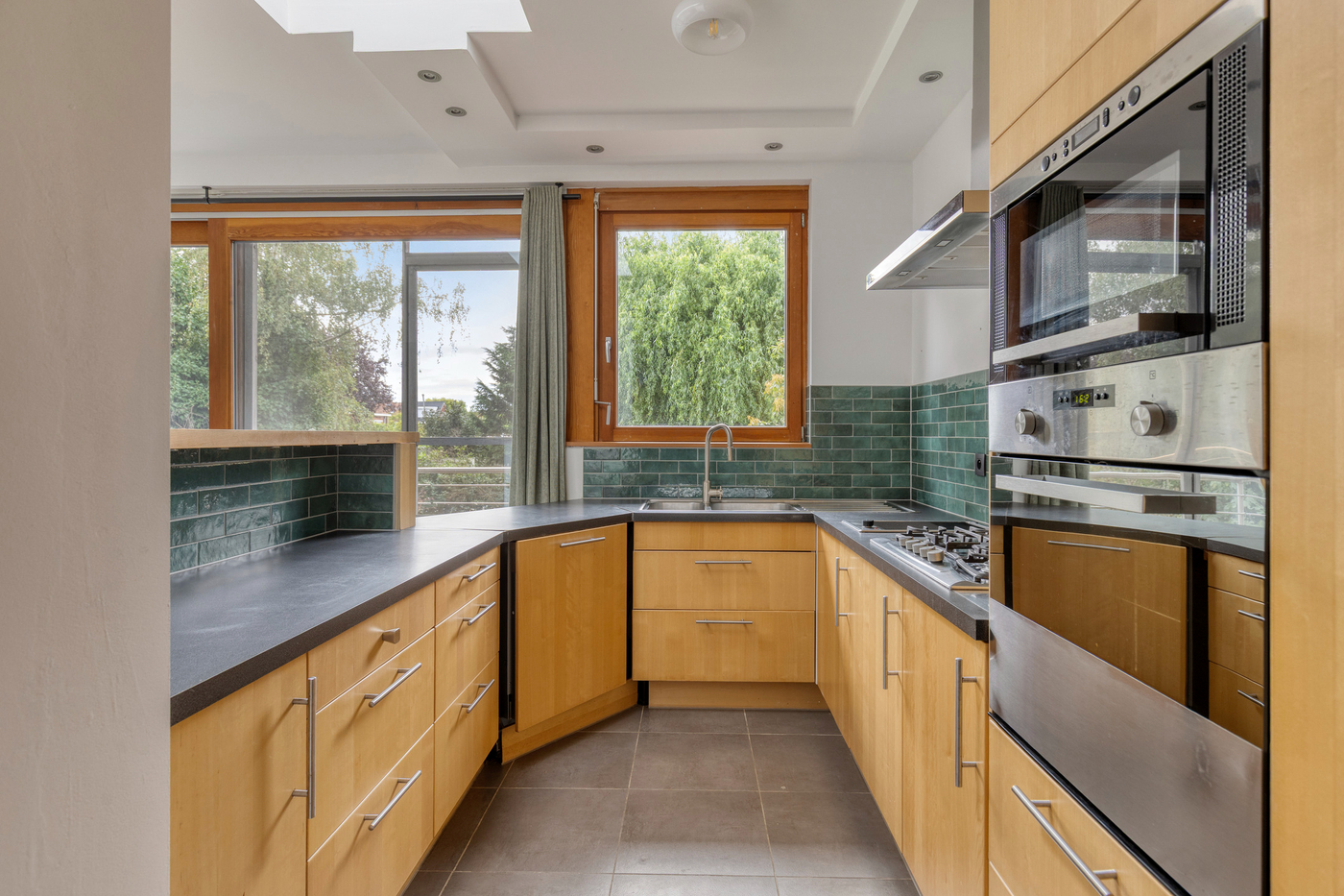 Gezellige bel-etage woning met 3 slaapkamers, garage en zuidwest gerichte tuin - foto 5