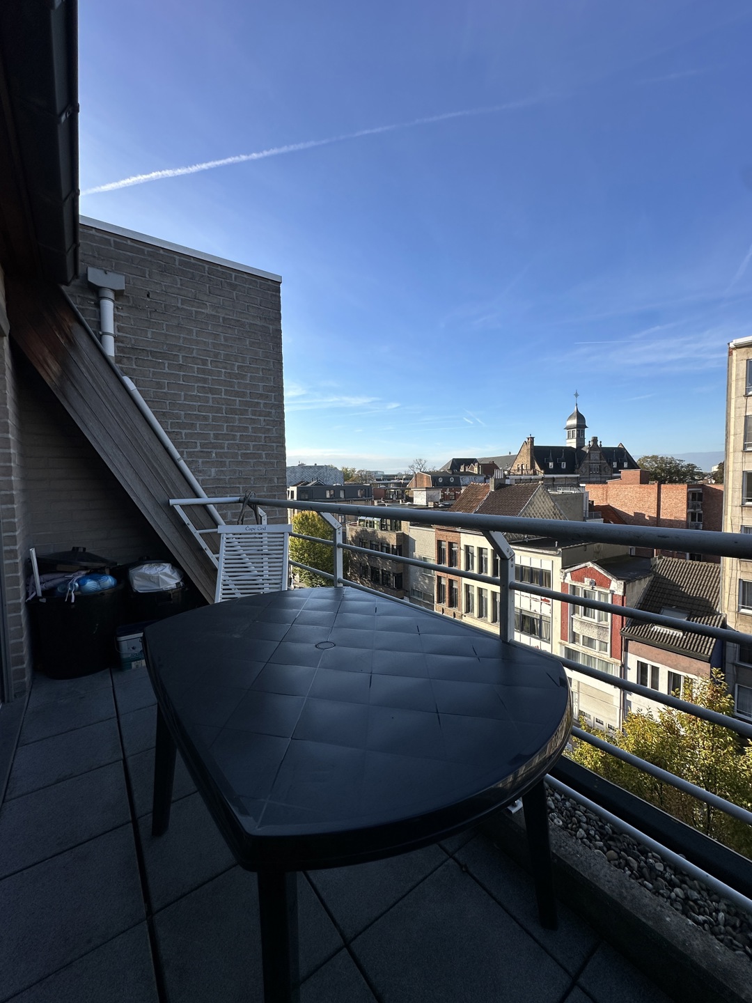 Ruim en lichtrijk appartement in bruisend Oud-Berchem! - foto 4