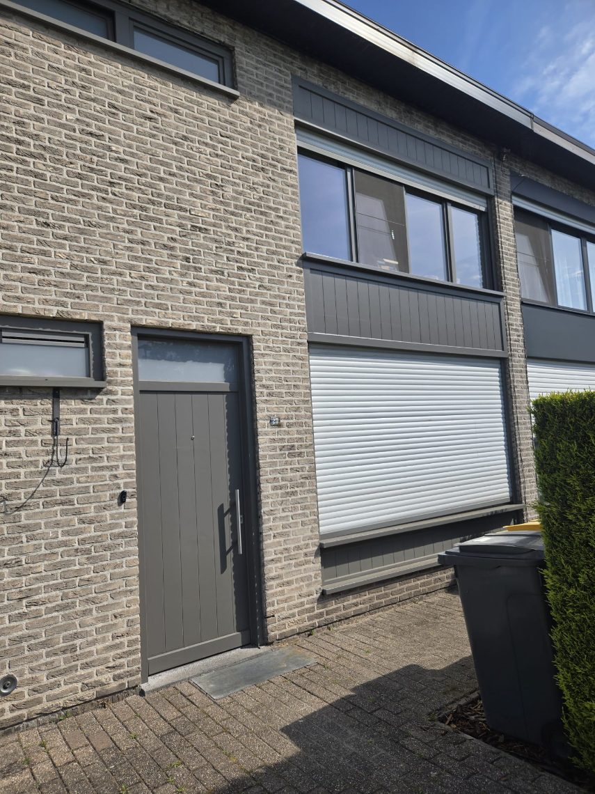 Huis te koop in Turnhout met 3 slaapkamers - foto 2