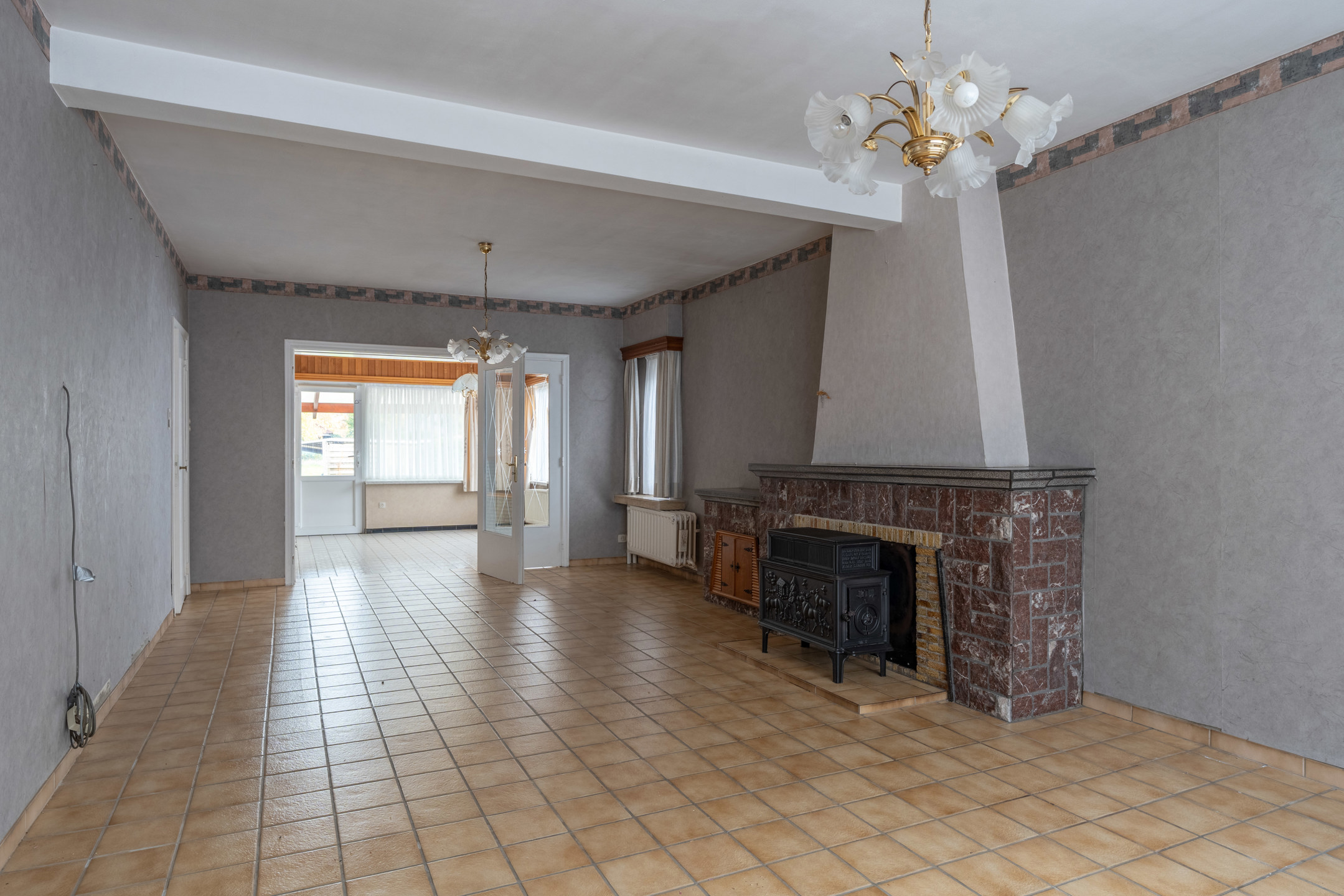 Te renoveren woning met 3 slpk's op ruim perceel te Beerse - foto 5