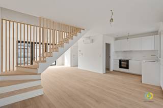 In het hart van Vilvoorde, grenzend aan de Grote Markt, vindt u dit prachtige nieuwbouwproject met 4 moderne appartementen, verdeeld over 2...