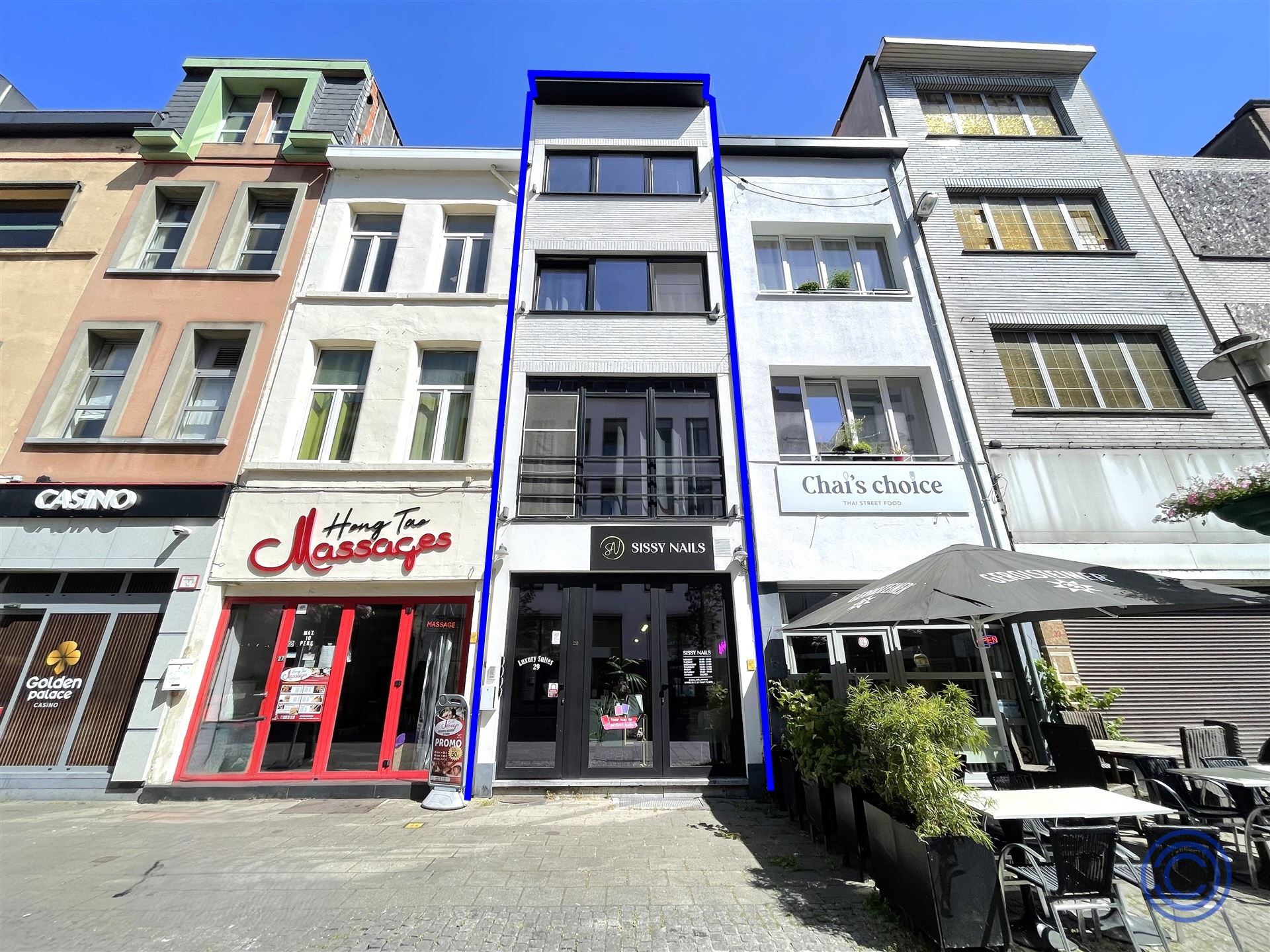 Vergund en instapklaar pand met handelspand en 3 studio's voor Airbnb! - foto 1