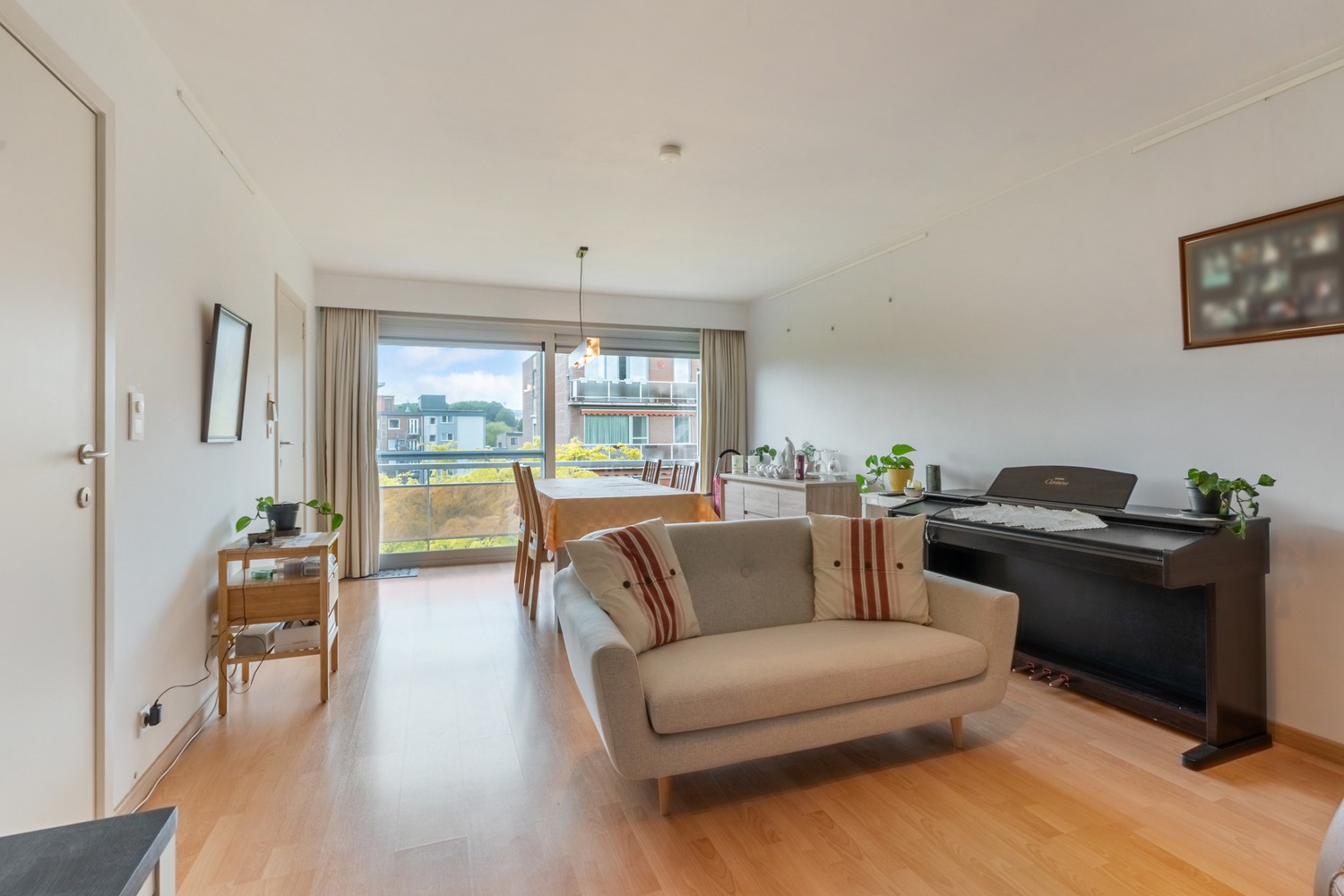 Centraal gelegen, gerenoveerd en energiezuinig appartement met 1 slaapkamer, een terras en een autostaanplaats te Leuven! - foto 3