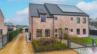 Bij ImmoFusion 7/7 “open huis” : klik op onze 3D-TOUR.Ervaar vastgoed alsof je er zelf doorloopt!Stap binnen in deze uitzonderlijke fantastiche...