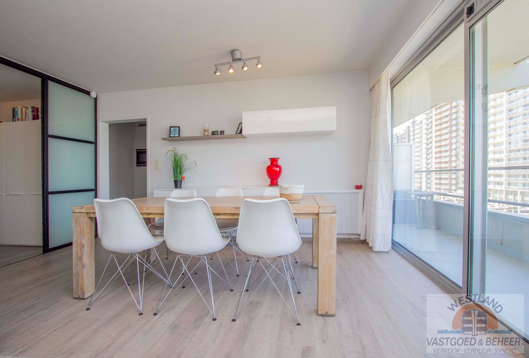 Appartement prêt à emménager avec 1 chambre et un coin nuit à vendre au cœur de Nieuport-Bains. - photo 3