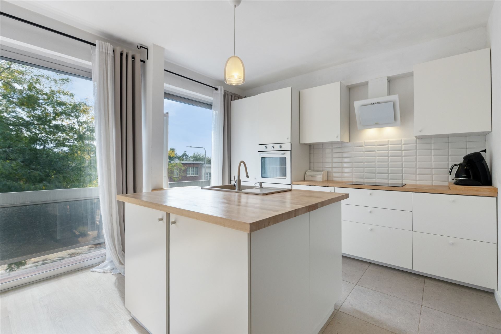 Instapklaar drie-slaapkamerappartement in rustige woonwijk - foto 4