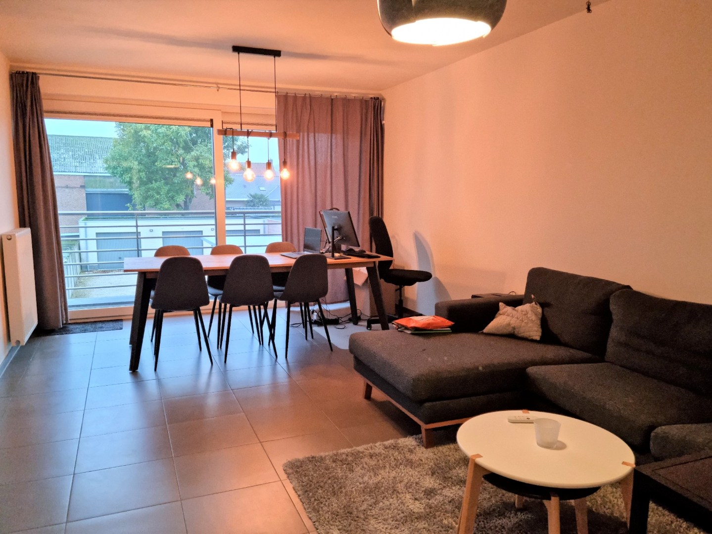 Modern en centraal gelegen appartement te Zulte. - foto 2