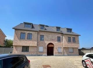 Dit recente 2-slaapkamerappartement (BJ 2014) is niet alleen binnenin piekfijn in orde, ook de groene vergezichten zijn verbluffend. Binnenin is...