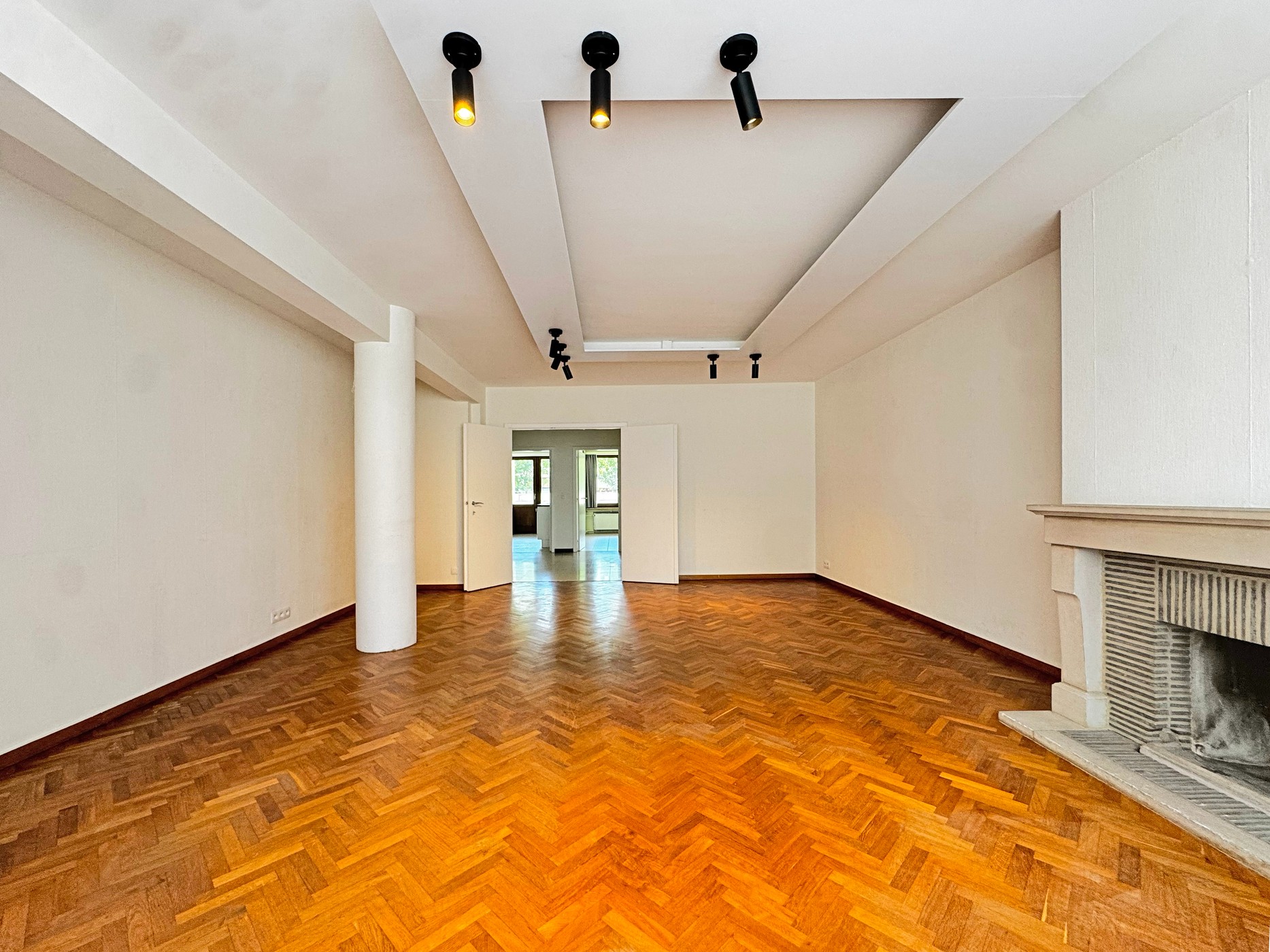 Appartement met terras gelegen tussen de Sterre en Sint-Pietersstation - foto 5