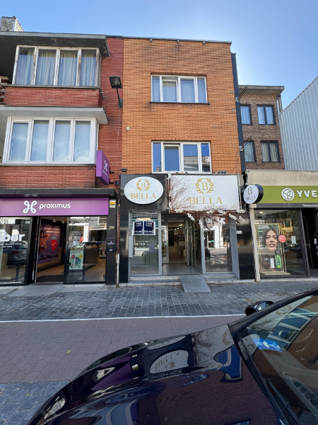 OPBRENGSTEIGENDOM, Handelspand met duplex appartement - foto 1