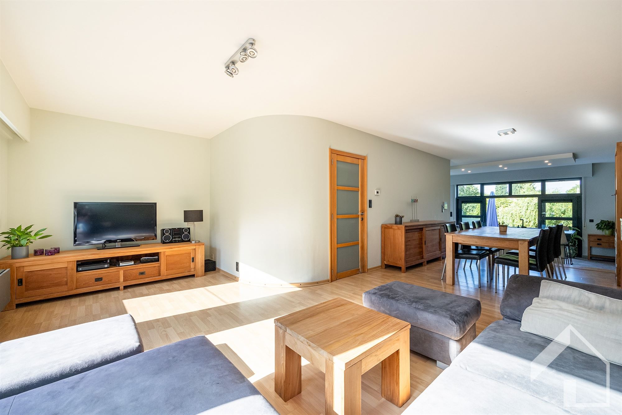 Maison - photo 5