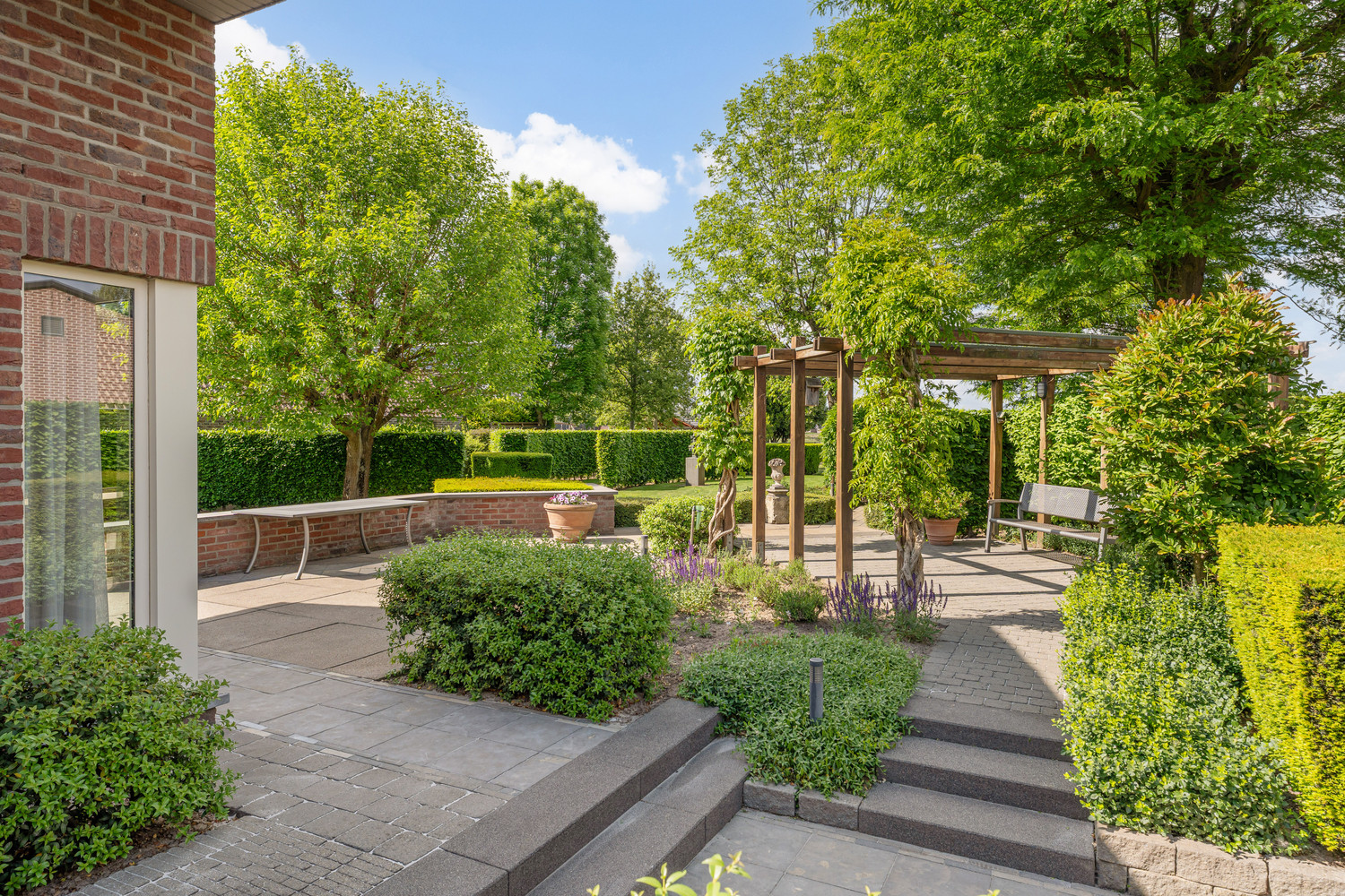 Prachtig landhuis op 2.114 M2 in Kinrooi. - foto 4