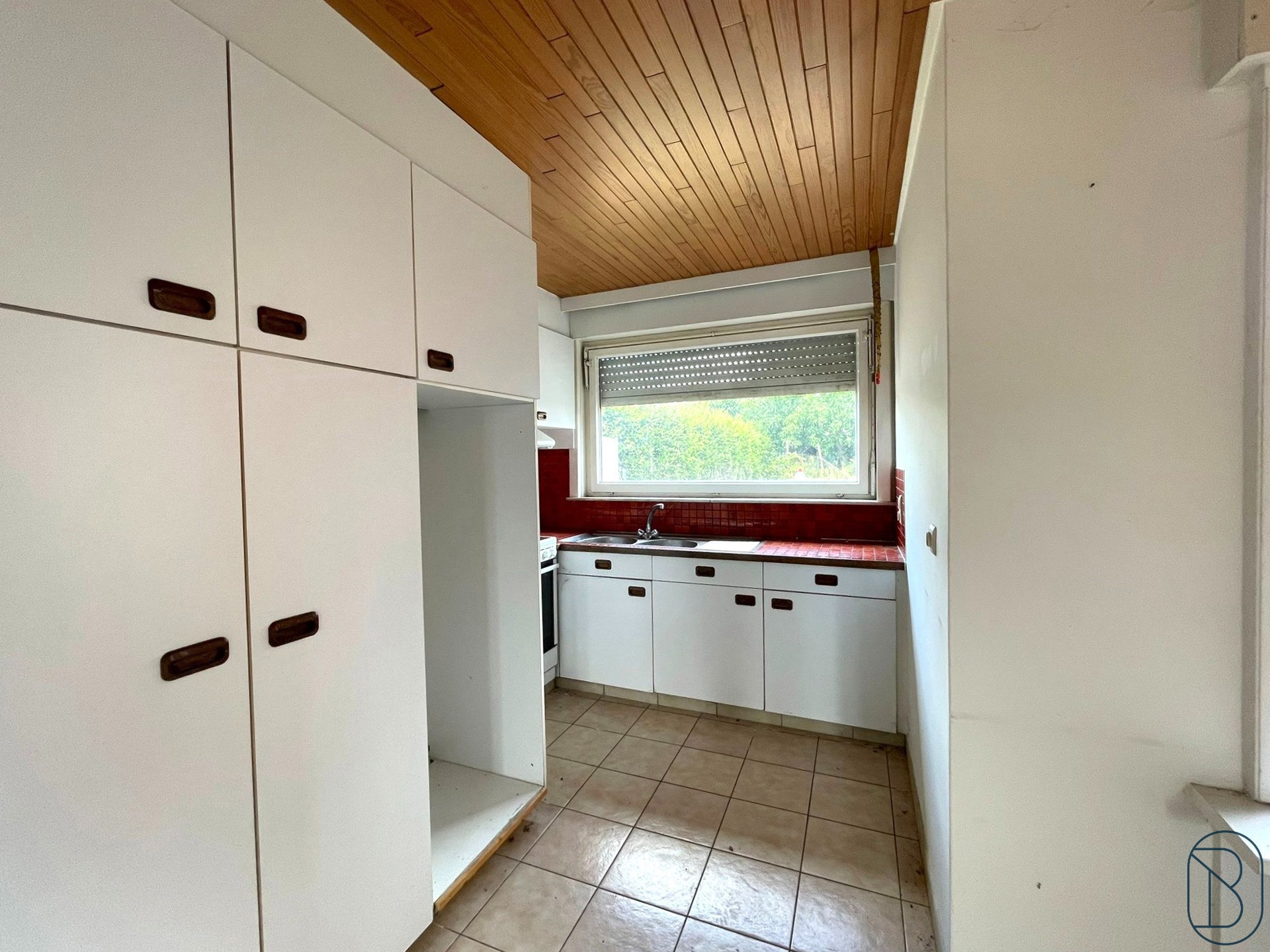 Ruime woning met grote tuin, VEEL POTENTIEEL! - foto 4