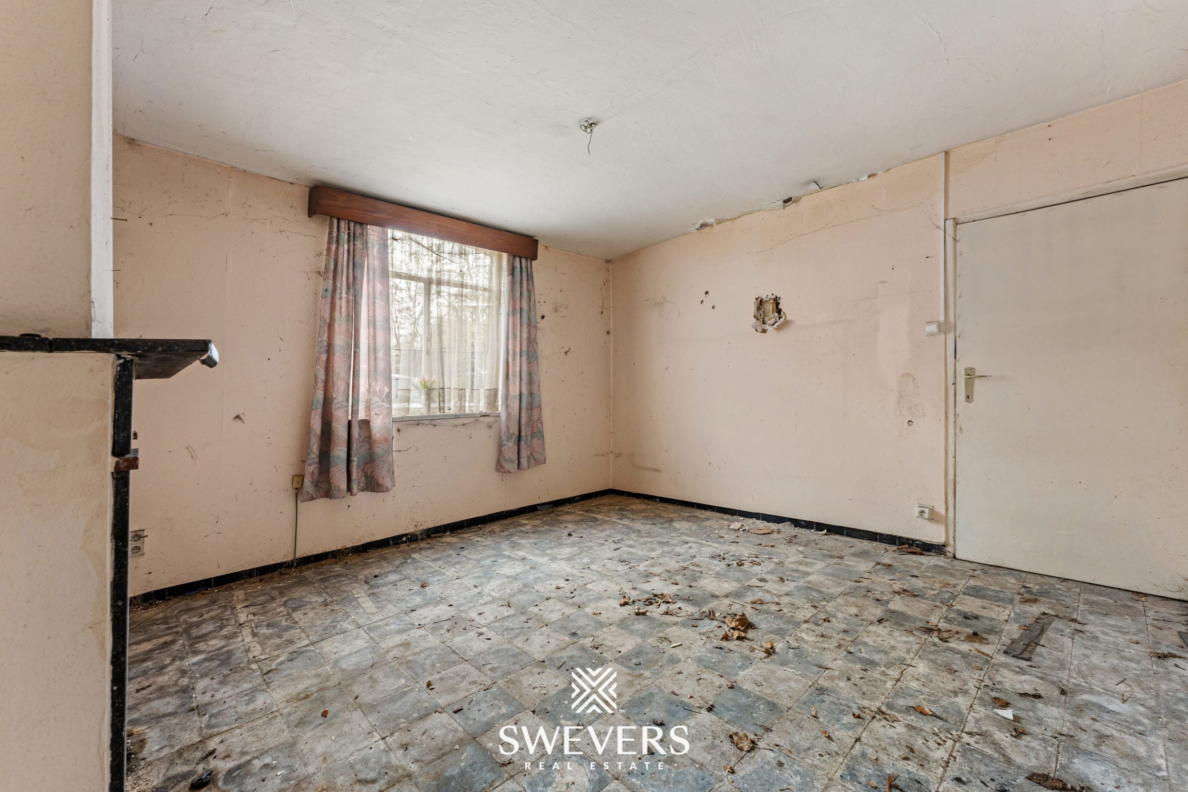 Authentieke te renoveren hoeve op ruim westgericht perceel nabij centrum Hasselt - foto 4