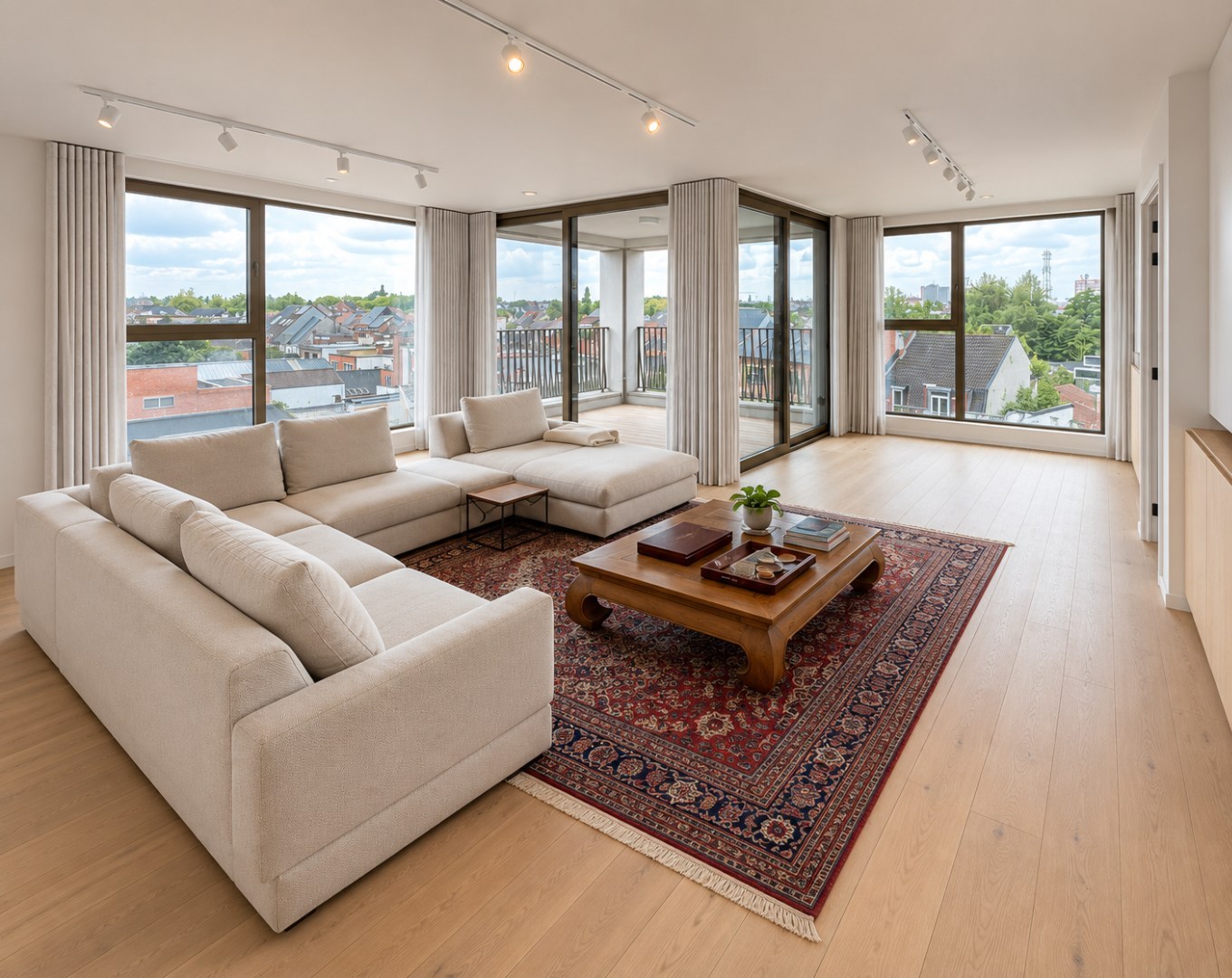 Apartment for rent in Ghent with 4 bedrooms - photo 3