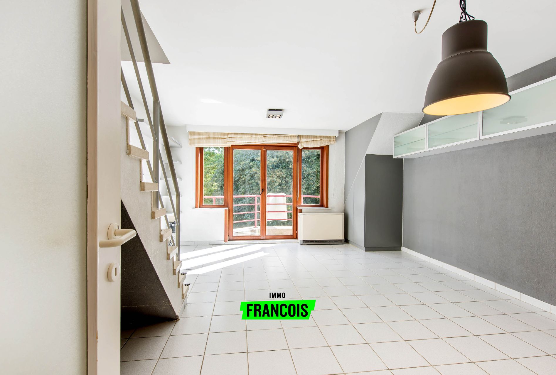 Uitstekend gelegen duplexappartement met twee slaapkamers te koop - foto 2