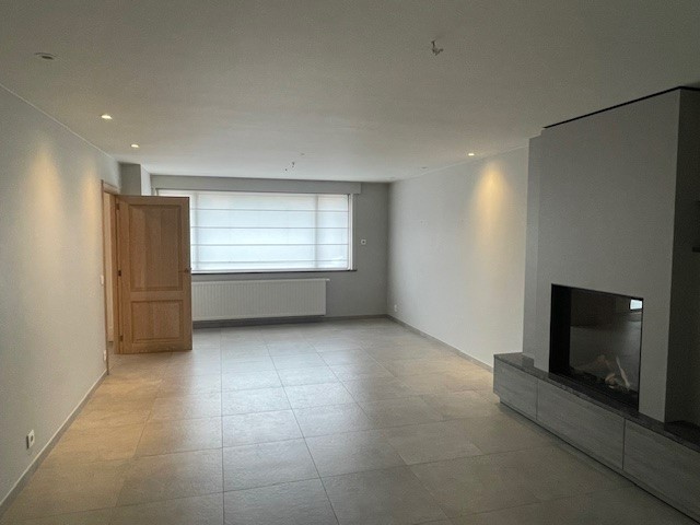 House for rent in Hulste with 4 bedrooms - photo 5