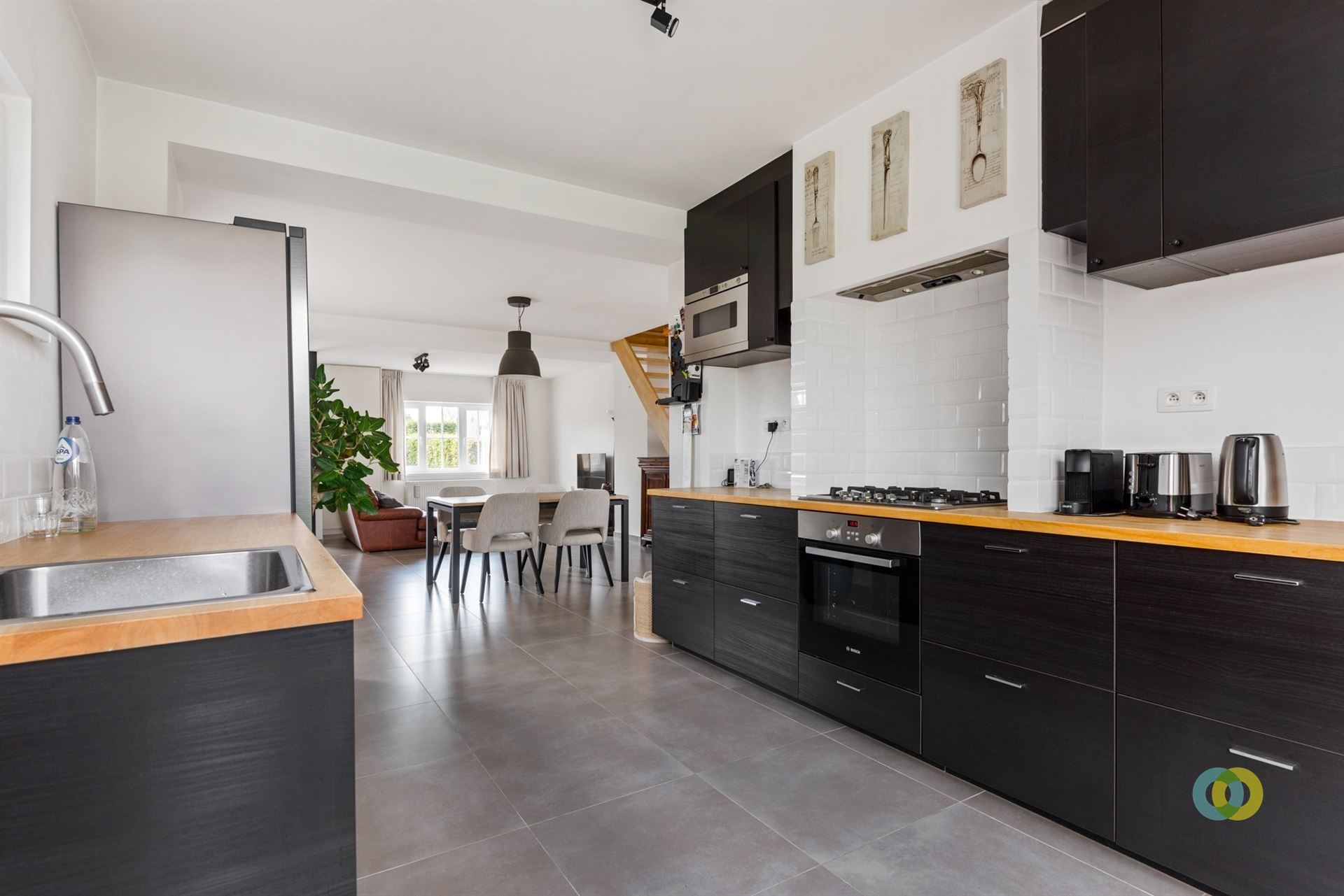 Recent gerenoveerde 3-gevel met open zicht - foto 4